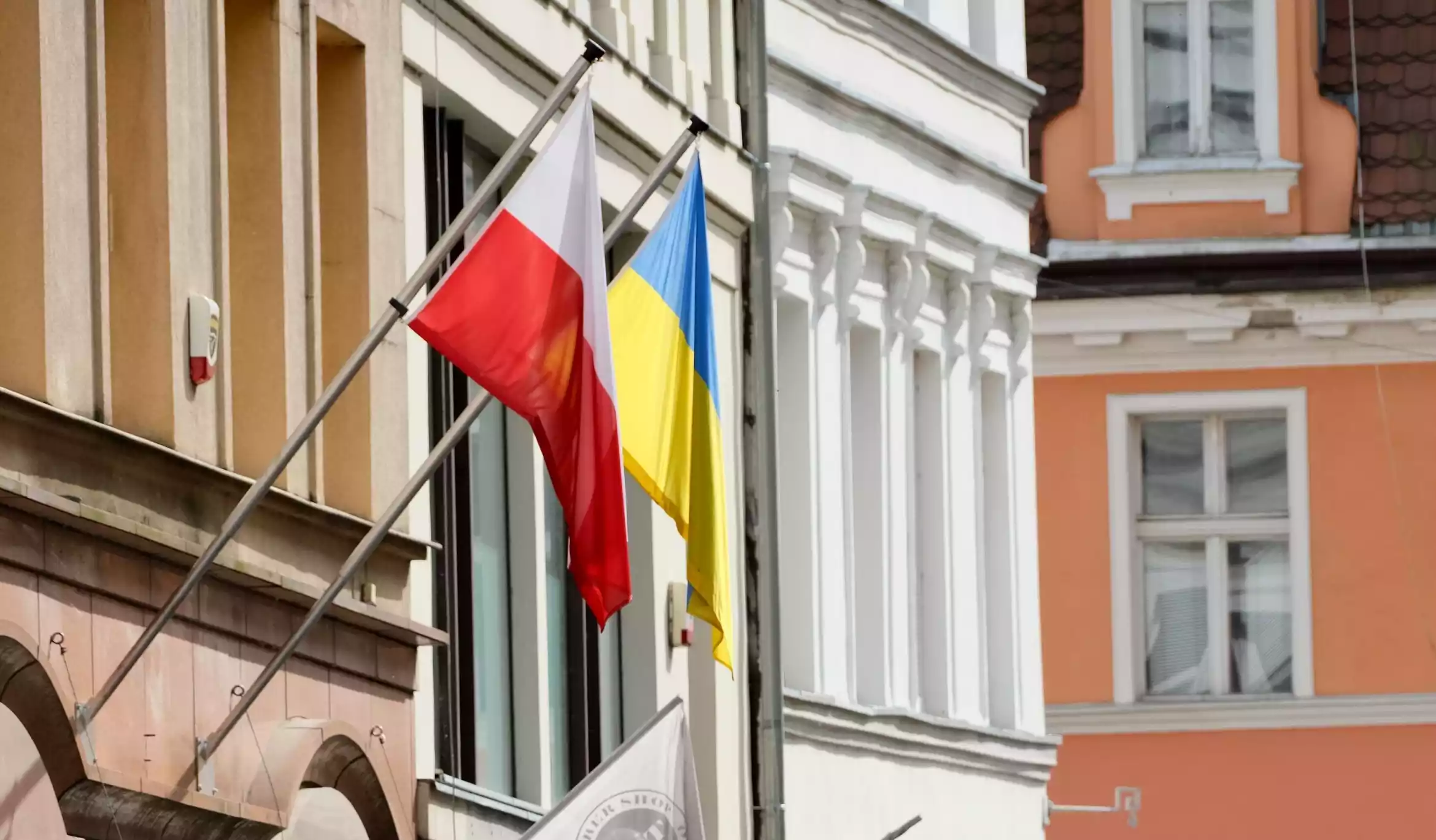 &laquo;Наше спільне завдання &mdash; зупинити путінську Росію&raquo;: українські та польські медіа виступили зі зверненням