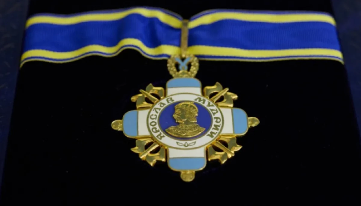 Президент відзначив державними нагородами майже двісті діячів. Серед них Степан Гіга, Єпіфаній і телеведучій Андрій Бєдняков