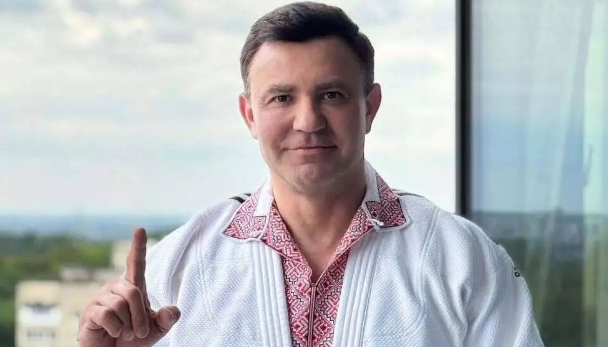 Тищенко міг використовувати благодійний фонд для отримання &laquo;відкатів&raquo; від колцентрів, &mdash; Bihus.Info