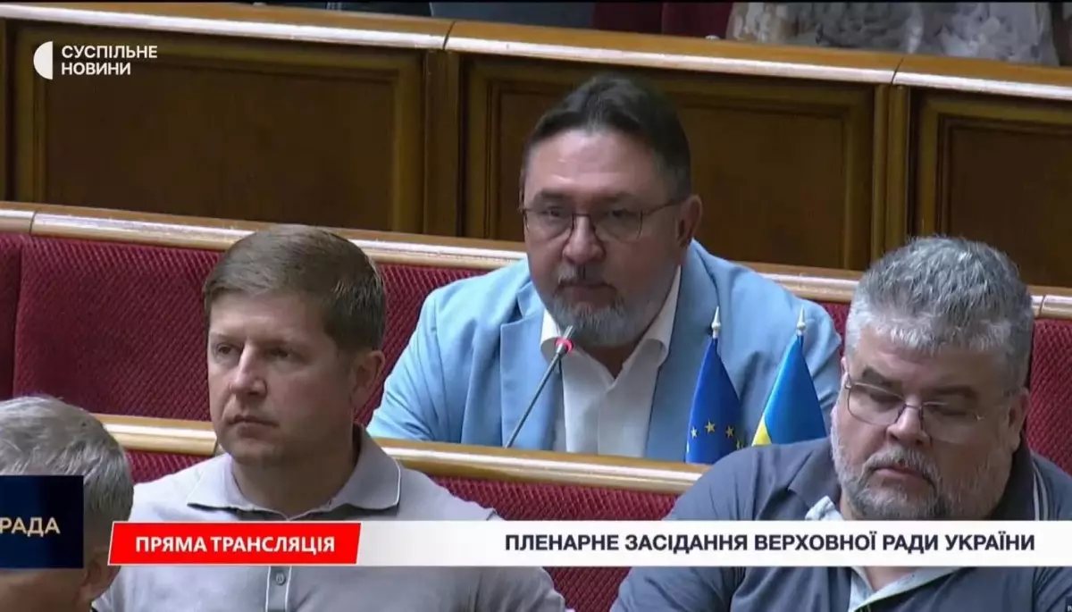 Микита Потураєв подав заяву про складання депутатських повноважень