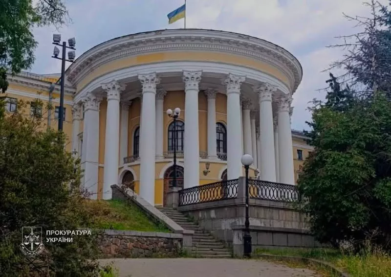 Суд повернув державі будівлю колишнього Жовтневого палацу