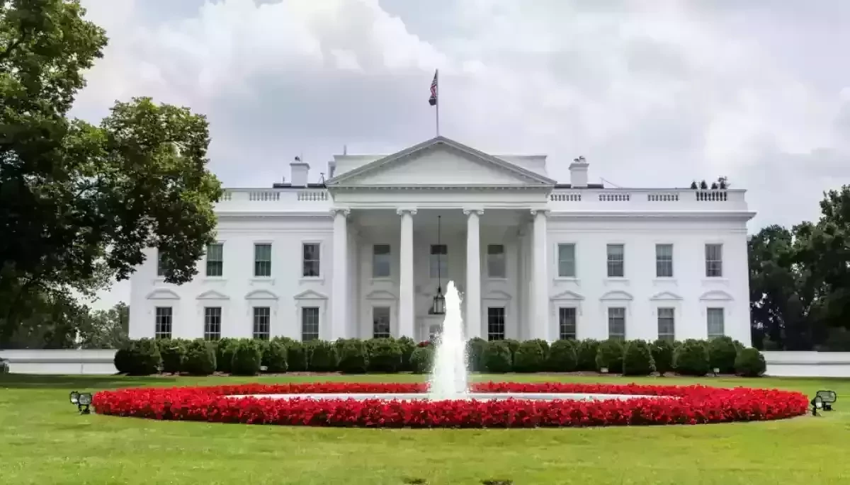 Суд зобов'язав Трампа відновити доступ до Білого дому для журналістів CNN, Politico і MS NOW
