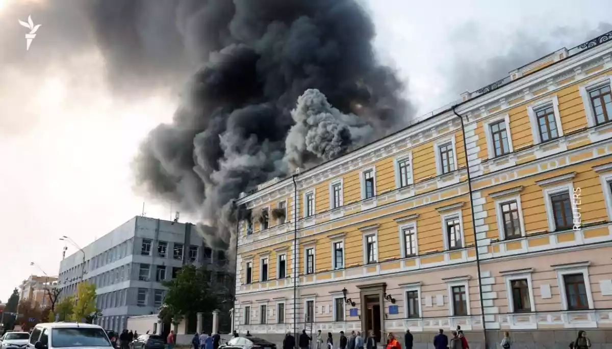 Російський дрон влучив у будівлю Національної академії наук