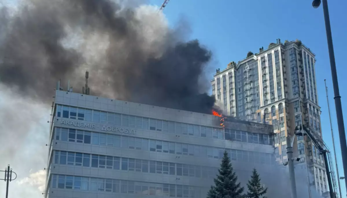 Неподалік офісу &laquo;Радіо Свобода&raquo; в Києві стався приліт