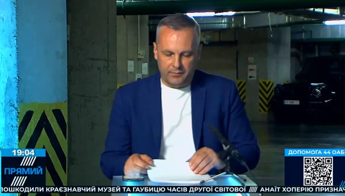 Телеканал «Прямий» мовить з паркінгу під час повітряної тривоги