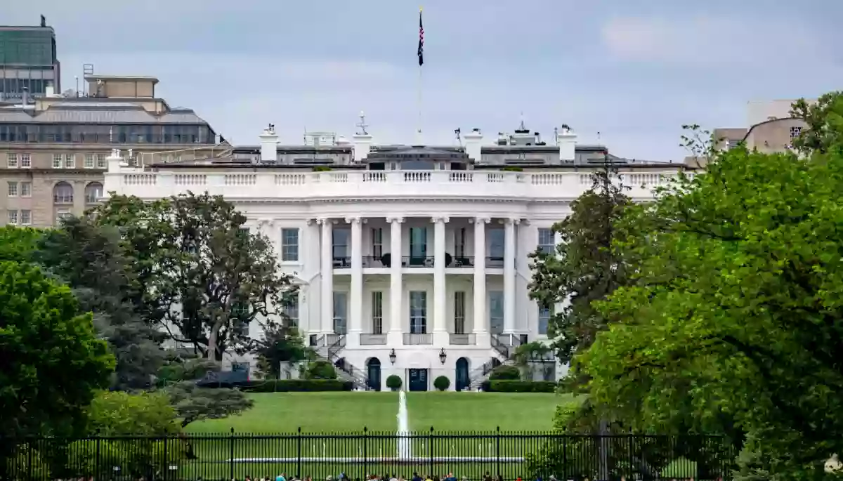 Суд у США продовжив доступ CNN, MS NOW і Politico до Білого дому