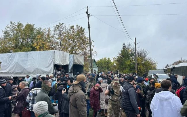 Цинізм, а не гуманізм. Про що свідчить евакуація з Олешок
