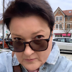 Олена Косенко